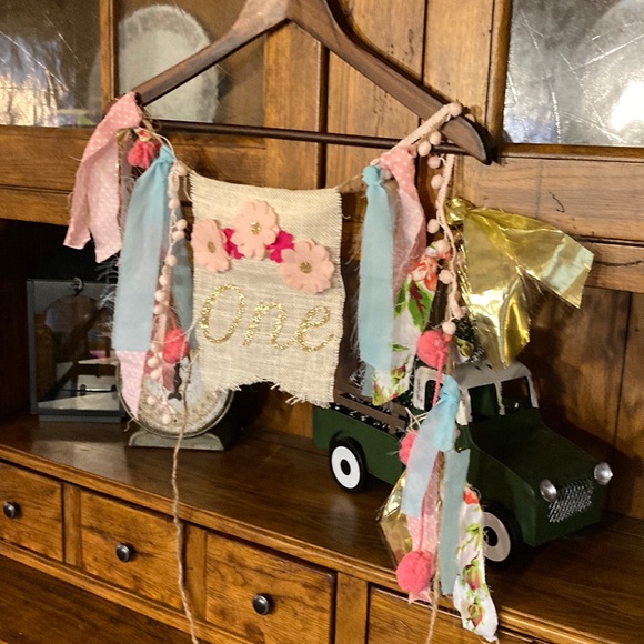 Handmade Girls Birthday Banner - Picture 1 of 4